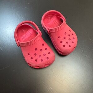 Kids Crocs Clogs Size 2/3 Pink Classic Comfort Slip On‎ Sandals Shoes